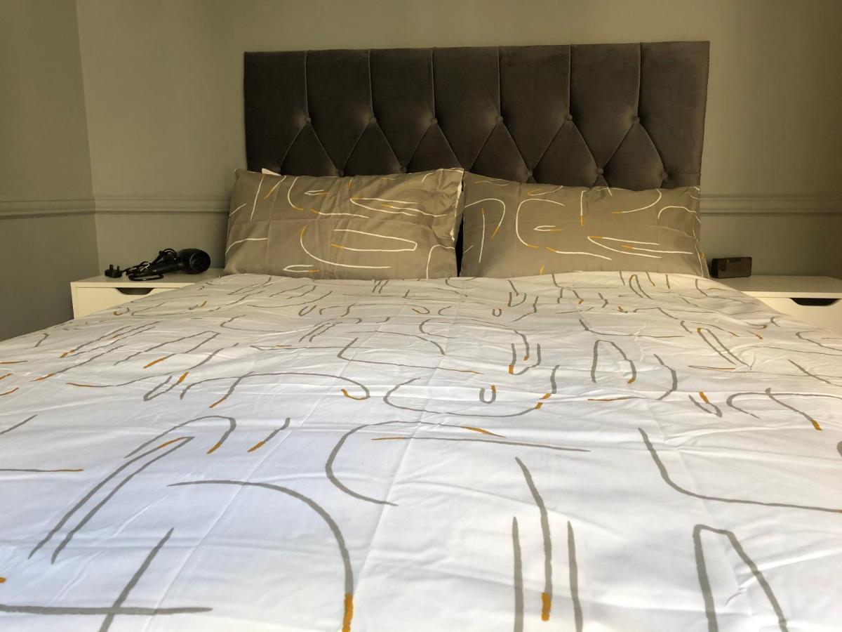 Stylish 2 Bed Apartment Next To The Norfolk Broads Coltishall Kültér fotó